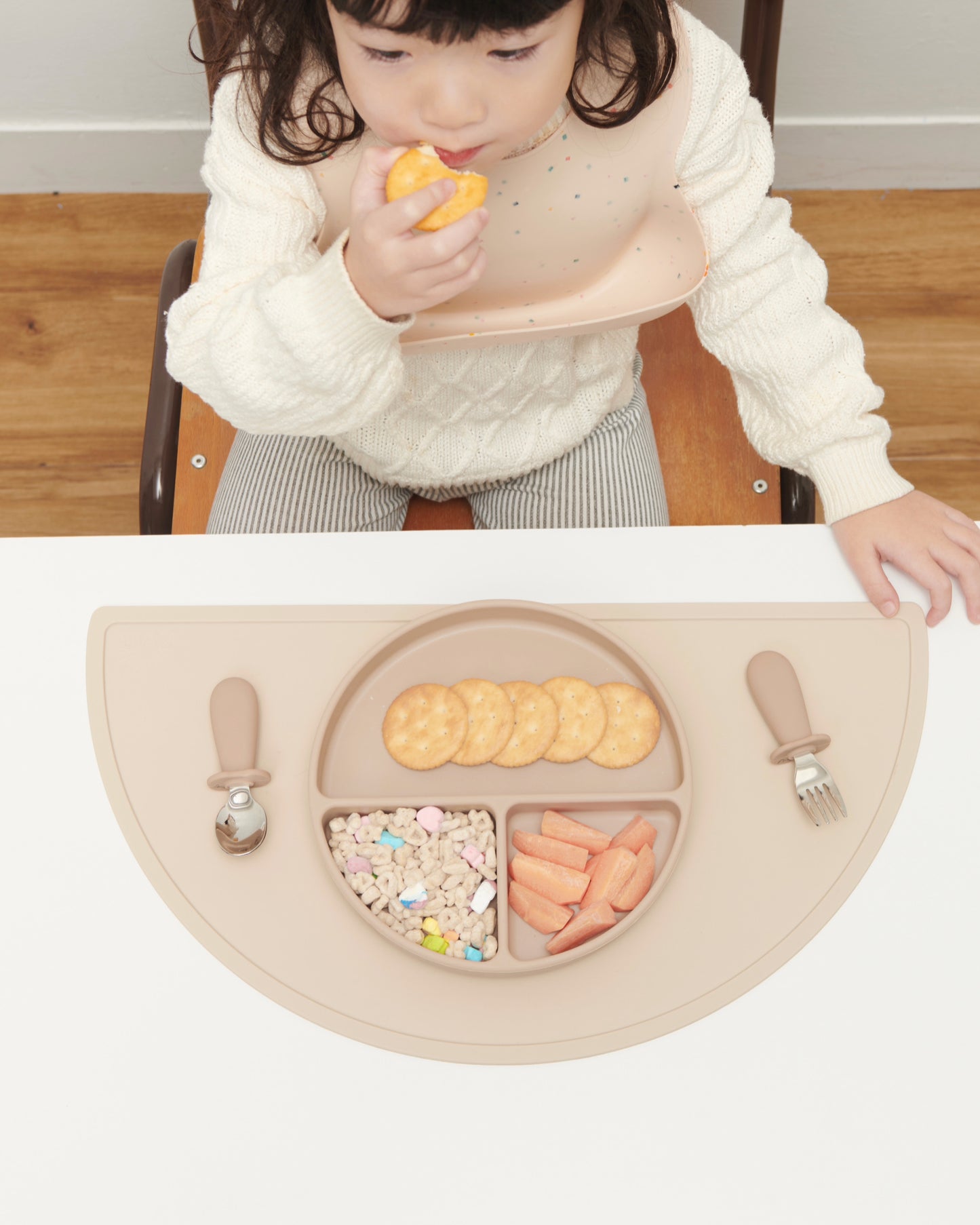離乳食用ランチョンマット付きギフト