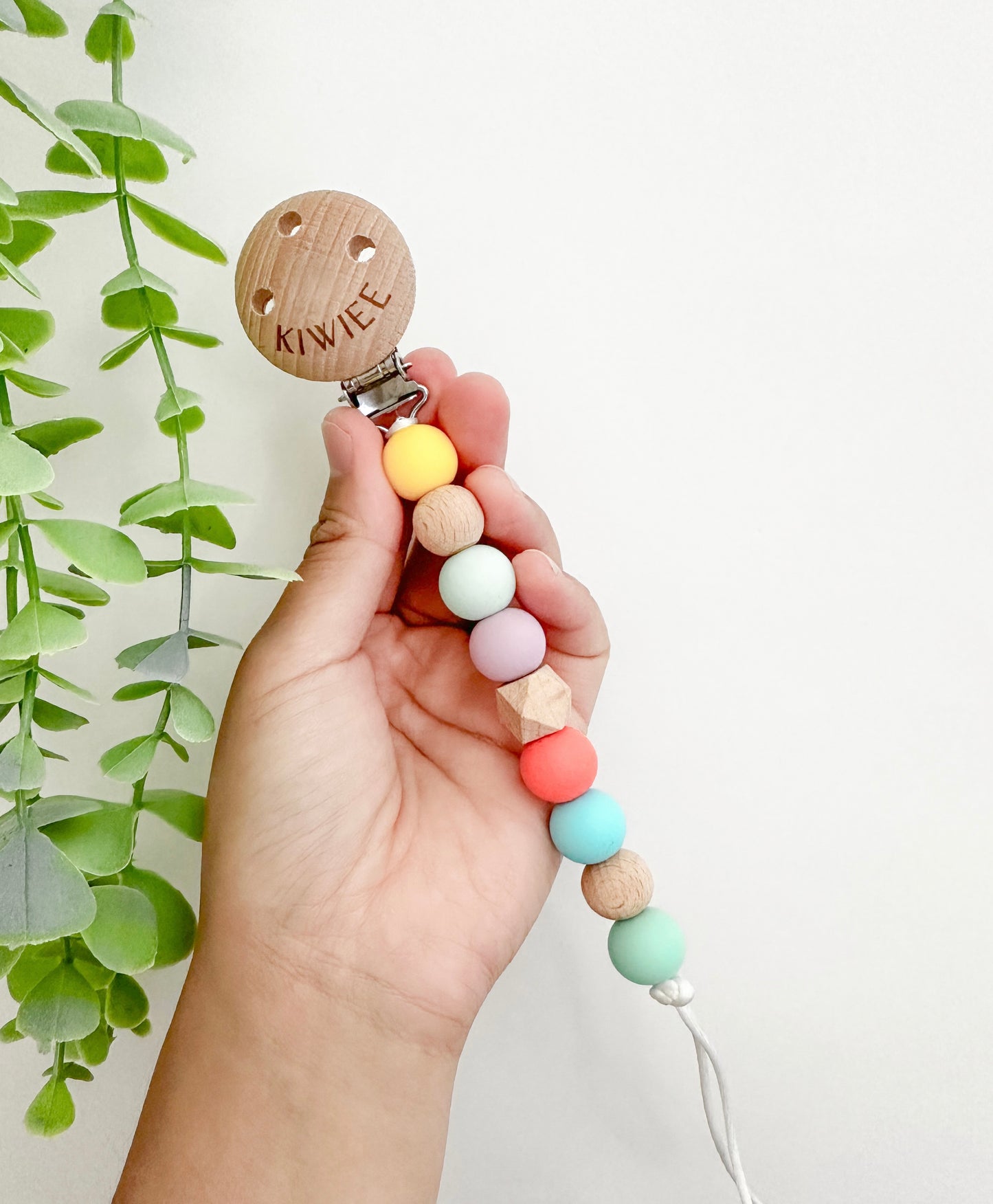 [各色100個限定] KIWIEE おしゃぶり・歯がためホルダー